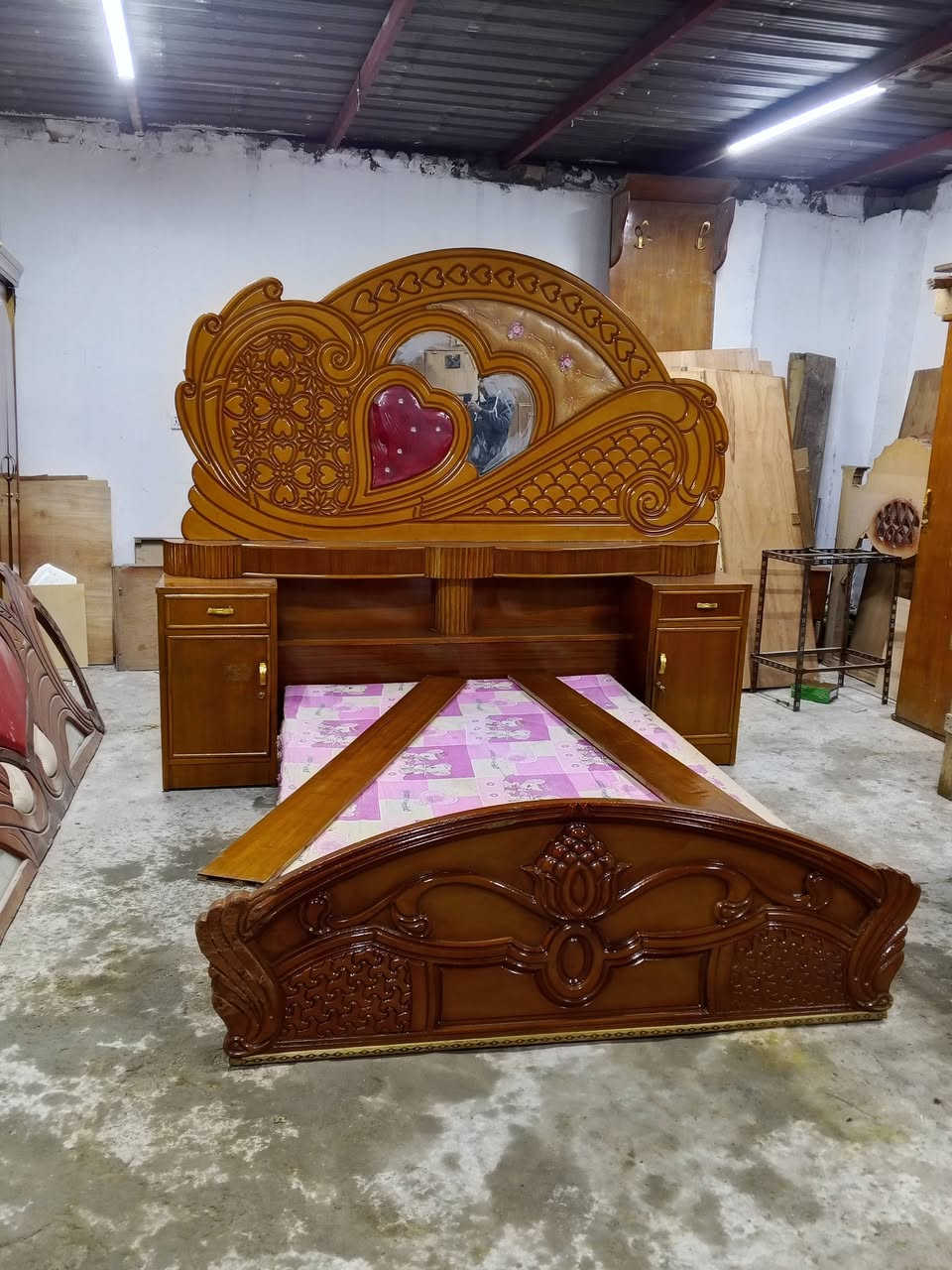 قرفه مستخدمه.ام.5نضيفه.سعر.450
قفل.بغداد.مدينت.الصدر.يوجدتوصيل.***********
واتساب
