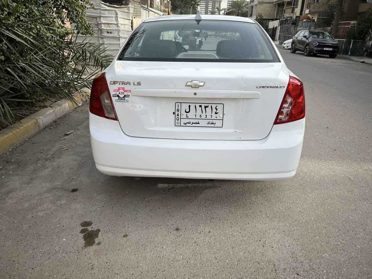 السلام عليكم اوبترا موديل ٢٠١٢ للبيع اوامراوس السياره جاهزه كيرومكينه مكفولات صدر جديد مكفوله من الضربه السعر ٧٣ وبيها مجال مكان بغداد الحريه للاتصال ***********
