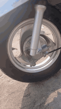 سلام عليكم شباب دراجه للبيع ماكس قجمه حلوة شغاله سلف وهندر وسنكانت وكلوب أمامي وخلفي دراجه مفتوحه دراجه شلعه ومعدل ماشاءالله قوية
السعر  ٦٥٠ وبيها مجال الطيبين ***********
العنوان البصره كرمة علي
