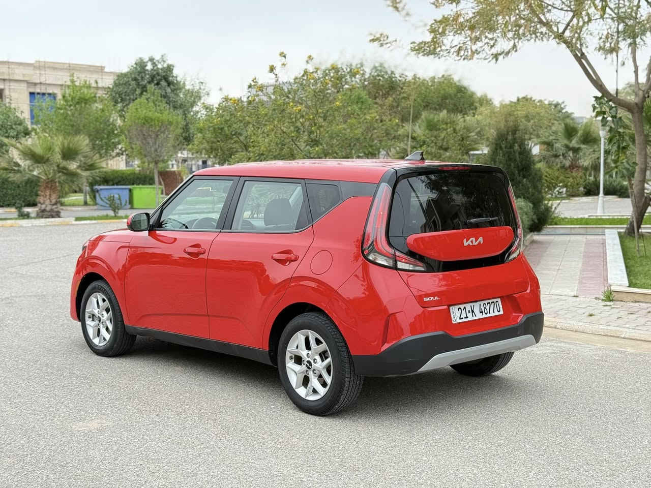 السلام عليكم ((للبيع مراوس))

كيا صول ( موديل 2023 ) ( الشكل الجديد ) ( لون احمر  )

( ماشية 49  )

رقم سليمانيه الماني ترقيم جديد هزه فحص كله جديد بسمي  تحويل مضمون100%

ضرر السيارة بدون صبغ فقط شبرين بارد جاملغ 

محرك 2000 دوش

رادار امامي. جانبي فول 

تحديد مسار

اطفاء ذاتي عند التوقف السيارة

دشبول دجتل الشكل الجديد

مانع انزلاق + ABS

شكن USB خلفي

شاشة حجم كبير + خزن ميموري نضام car play لعرض الهاتف والخرائط

فول تحكم ستيرن كروس سرعة

3 وضعيات قيادة

شاشة جبيرة

صندوك بصمة

دسكات خلفي امامي

ارضيات الشركة + كتلوكات الشركة

سبير وعدة الشركة

السيارة على وضعية الشركة

حجر بيئة بلادي شركة

سيرفس كامل دهن+ فلاتر السيارة كاملة مكملة لسيارة جاهزة بدون اي نقص واي مصرف مابيها سعره 153بي مجال قليل مكاني ديالى خانقين ***********
