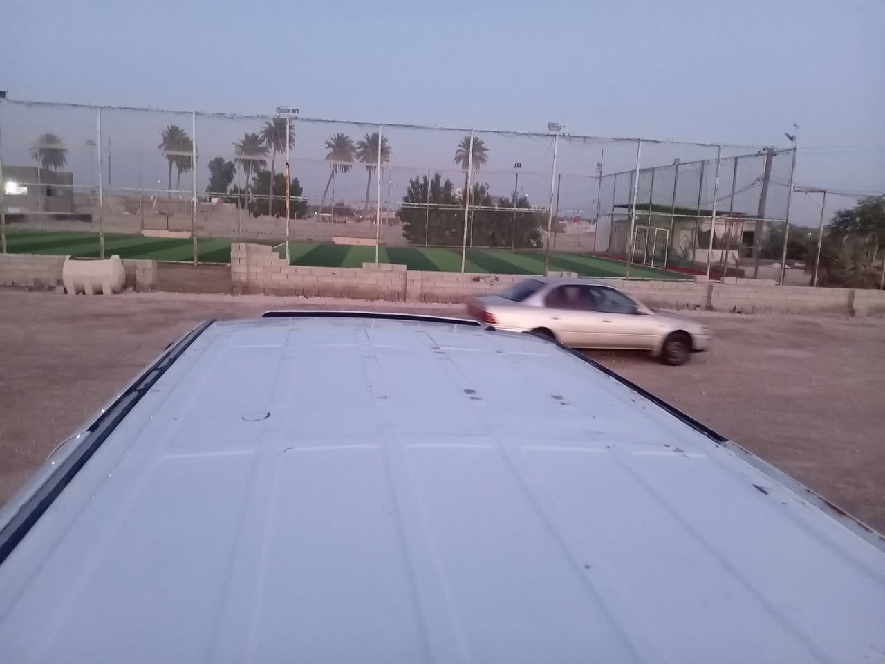 ستاركس 2010 مفتوح اصل رقم بابل انكليزي امصفره هيئه ومرور سياره جاهزه  مكينه كير اكسن كله جديد   بيهه جاملغ الخلفي صبغ  فقط  مكاني نجف مشخاب السعر ١٣٤ وبيه مجال حك جيه ***********
