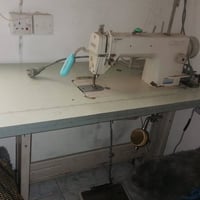 مكينة خياطة • جديدة • قابلة تفاوض