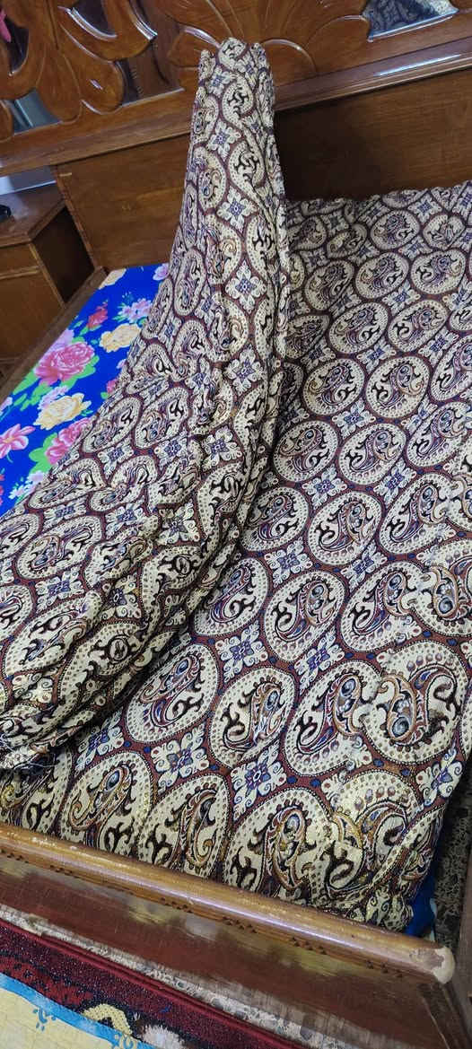 السلام عليكم دوشك جربايه جديد ونضيف كلش للبيع قطن درجه اولى لوكه السعر 110 وبي مجال قليل. العنوان الحله مركز مدينه الاستفسار واتساب او مراسلة الصفحه او الاتصال بالرقم 
***********
