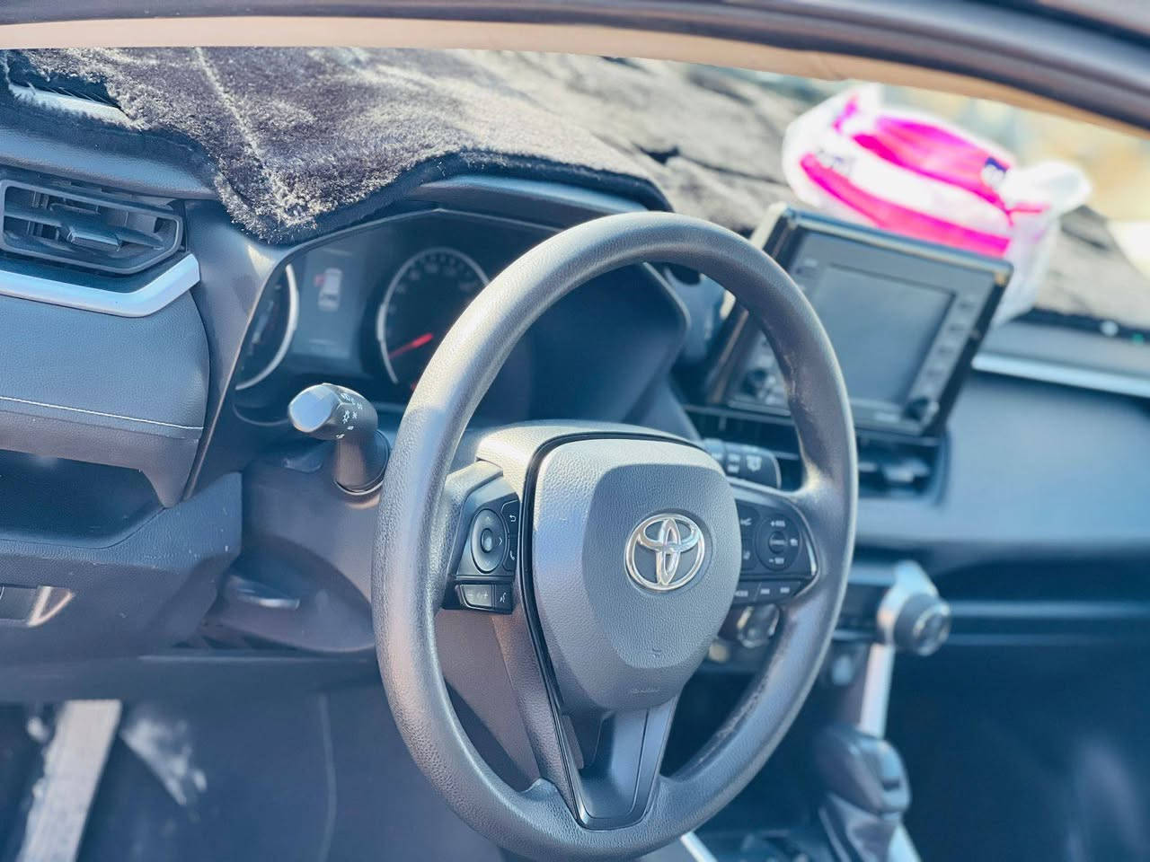 السلام عليكم
راف فور موديل 2022
مواصفات xLE
بصمه ضرره خفيف 
سعره 230وبيه مجال 
***********
