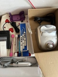 جهاز طبي لزراعه شعر مع كامل ملحقاته شغال جديد غير مستخدم شرط الفحص سعر...