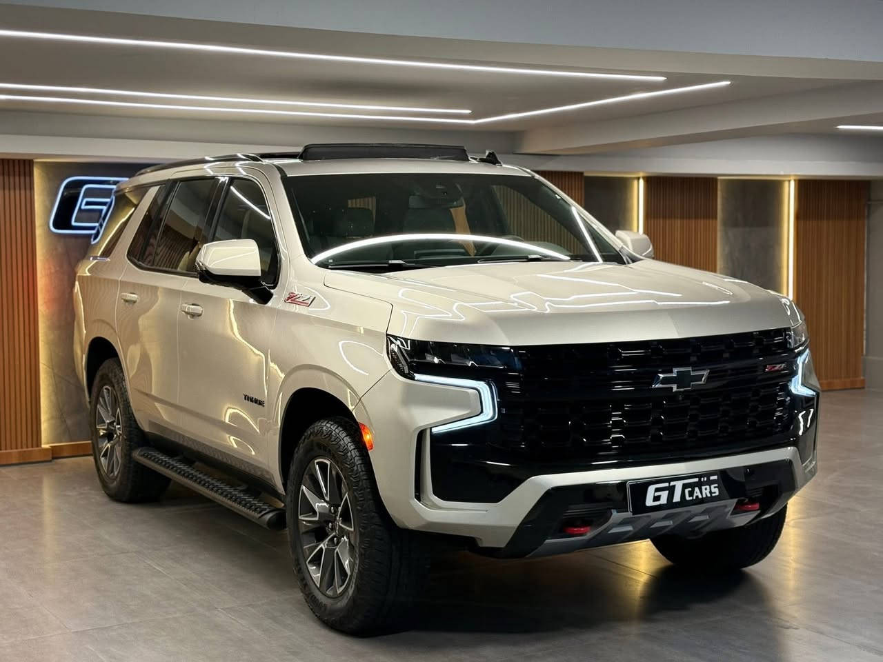 رقم السيارة : دهوك
موقع السيارة : دهوك 

نوع السيارة :تاهو  Z71 ضمان  منصور 

موديل السيارة :2023 

المسافة المقطوعة: 19.000 كيلو 

حجم المحرك : V8 5.3 

الون : كولد مميز 

مواصفات: Z71 فول واحد على واحد 

بصمةً تشغيل 

بصمة ابواب 

تشغيل عن بعد 

كراسي جلد كهربائي 

كراسي خزن وضعيات 

كراسي تدفئة 

كراسي خلفيه ايضا تدفئة 

دفع رباعي 4*4

العداد  دجتال إلكتروني 

سستم سماعات Bose

شاشات خلفية 

بانوراما 

كاميرا 360 / 5كاميرات بدقة عالية 

صندوق كهربائي 

رادار مانع تصادم امامي 

رادار خروج عن المسار 

رادار نقطة عمياء 

رادار خلفي 

شاحن لاسلكي للجوال 

ستيرن كهربائي 

ستيرن تدفئة 

حساسات أمامية خلفية 

لايت زينون LED

تحكات كهربائية كراسي خلفية 

اوتو ستوب 

جكات لرفع مركبة 

بريك كهربائي 

دشبول مع ابواب مطعم بالفورميك 

سيارة بيها بعد مواصفات عديدة 

ملاحظات: السيارة كلين تايتل مكفوله كفاله عامة خليجي وكاله  منصور جديدةً ما شاء الله 

السعر 57.000$ 

***********

***********
