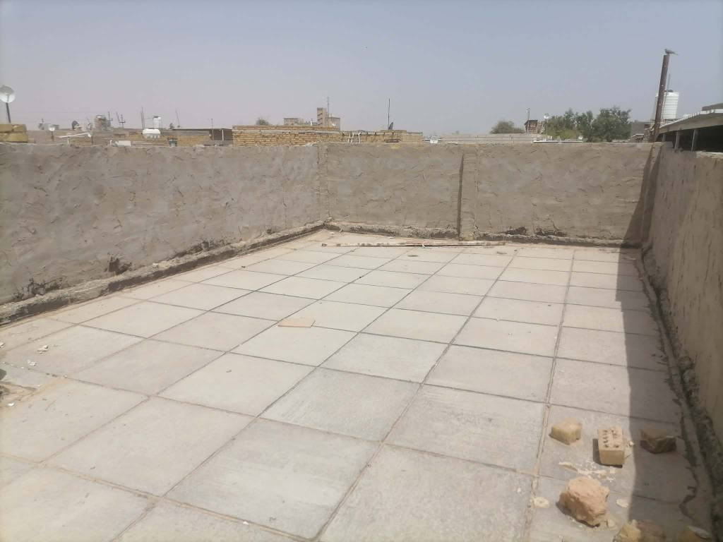 بيت مساحه 100م
نضيف صب كاشي سيراميك ارضيات مكان مقابيل قريه الغدير باقي التفاصيل 
بل خاص 
*********** النجف, العراق
