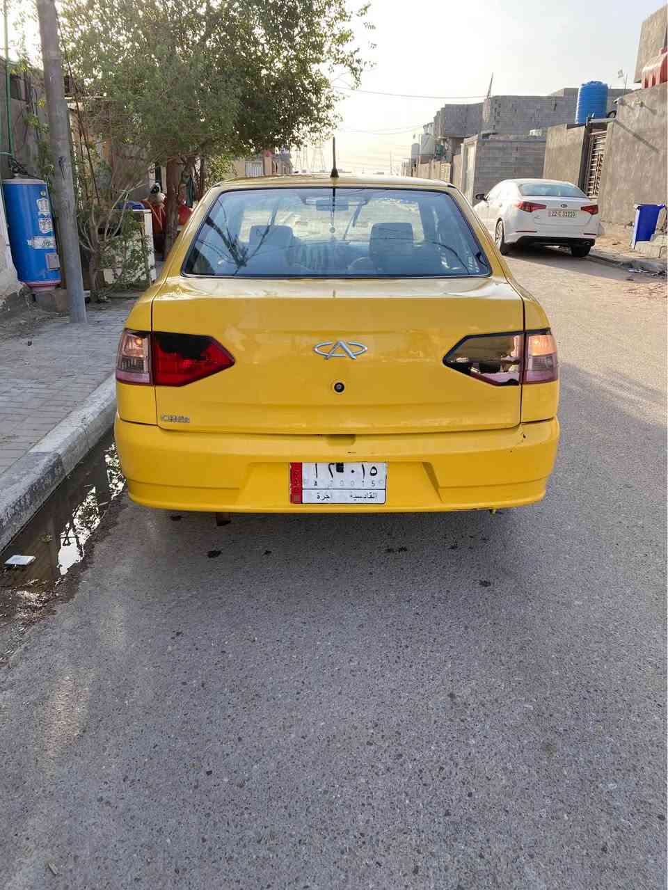 يا االله السلام عليكم شيري قادسيه مديل 2016سياره جديده ما ناقصه شي كلشي شغال تبريد شغال تتدفه محرك وكير كفاله سياره ما ناقصه شي مصفره هيه وغرامت ما عليه حداده جديده غرفته جديد مكاني البصره القبله السعر 33وبيه مجال *********** وتساب البصرة, العراق
