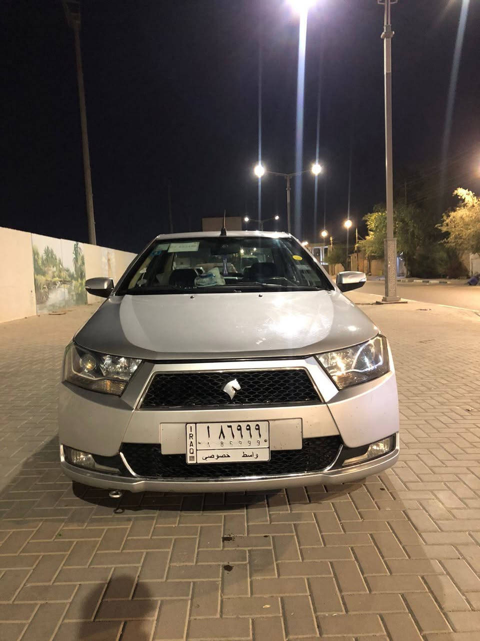 سلام عليكم سمند دنا موديل 2018 رقم واسط السيارة جديده كل نقص ما بيها مكفوله كفاله عامه السعر 65 مكان السياره بالبصرة المعقل رقم ***********
