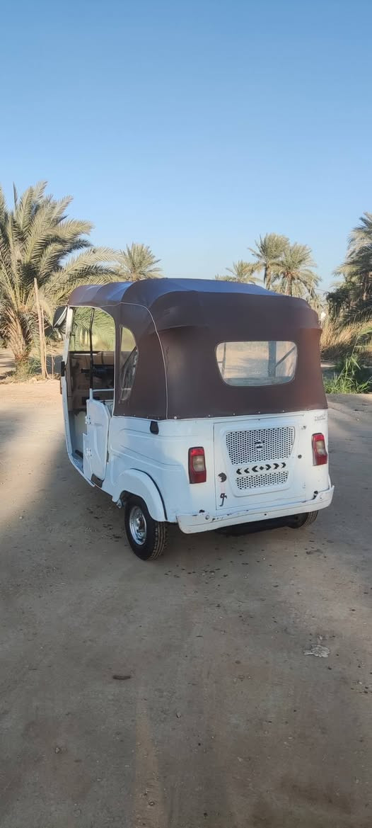 سلام عليكم شباب تكتك  البيع موديل 21 الشراي بي خير ويدلل تكتك جاهزه ماناقصه برغي كبل الشارع لا تنقيص ولا تبخير رقم التكتك رقمه كربله بس لاوحات بعدني ما مستلمهن امعمر الدوس مالته الشراي بي خير ويدلل مكاني كربلاء طوريج سعره 6750 وبيه مجال بسيط رقمي ***********
