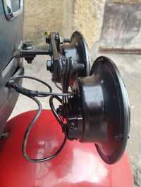 بوش لبيع سعرهه 200 بكاني مدينه الصدر رقمي 07882956335