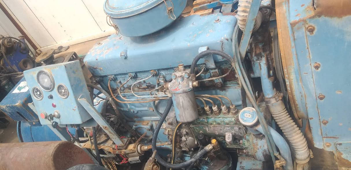 للبيع مولد أبو ردين نضيف وشغال لاتنقيص ولاتبخير 
***********
