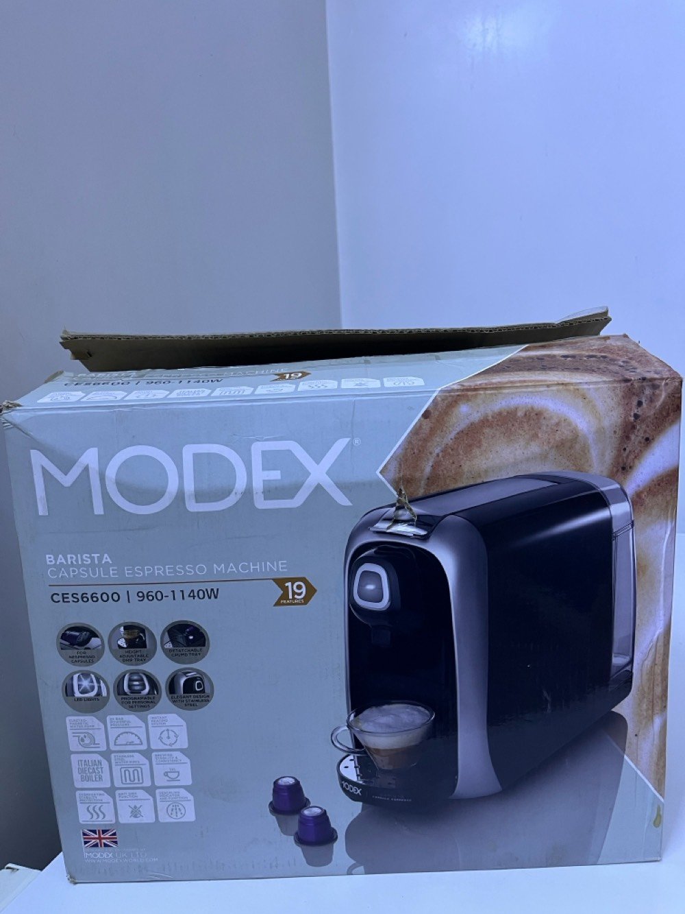 السلام عليكم ماكنة قهوة modex للبيع  جديدة غير مستعملة اخذتها ب225الف حالياً اريد أبيها 190 وبيها مجال 
***********
