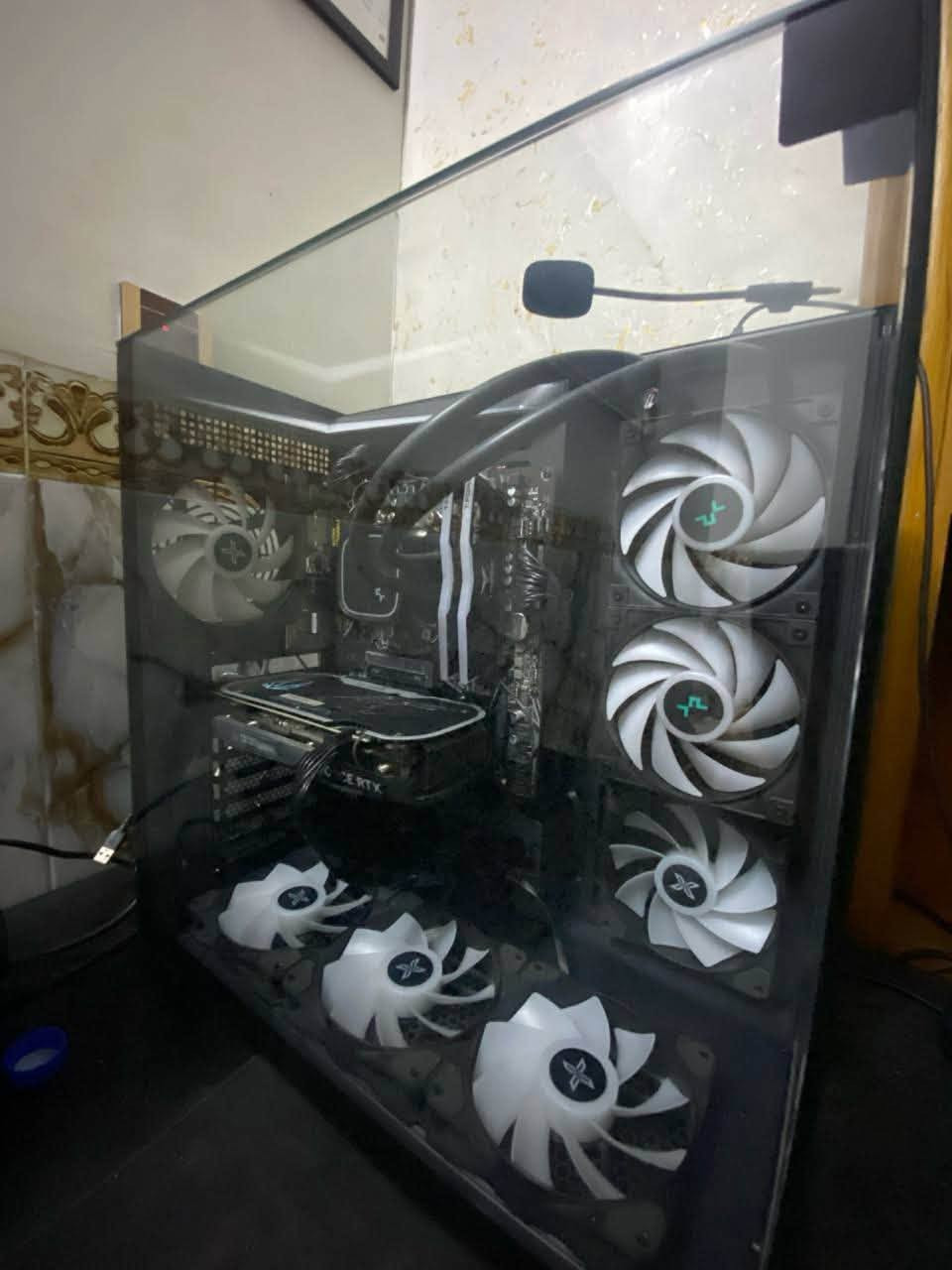 سلام عليكم شبابنه
للبيع 

CPU AMD RAYZEN 5700X 4.6GHZ TRY
LEXAR M.2 1T NVME NM620
MB GIGABYTE B550M DS3H V2

PSU FSP HP2-700W +80

1 F-AIR VENGEANCE 8*2 3200 RGB BLACK

CASE XIGMATEK AQUA V BLACK

F-TAC 4070 12GB TWIN EDGE OC BLACK

FN KRAKEN COOLER A380 240MM

hz 1ms 240 samsung حجم 24

امانة الله نظيفة كلش مصار 8 اشهر من اخذتها كلها قطع جديده كارتون مالتهن موجود شكد ماكول نظيفة قليل عليها رايدها بمليون 550 الف 

للاستفسار : ***********
ممتواجد بالفيس اذا تحب اتصل على الرقم 

مكاني بغداد السيدية
