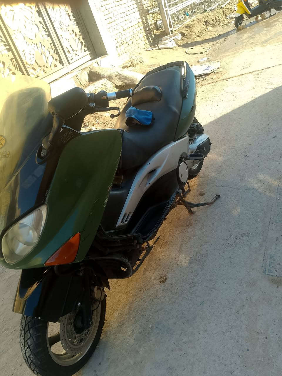 السلام عليكم دراجة للبيع تي ماكس مديل 2007 دراجة نضيف مكان با الناصرية التضحية شارع العلوه سعرها مليون 550 بيها مجال للشراي رقم *********** مو شراي لا يتصل
