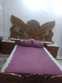 جبربايه والميز المرايا السعر 400 ألف لشراي يتصل 07704008305 مدينه الصد...