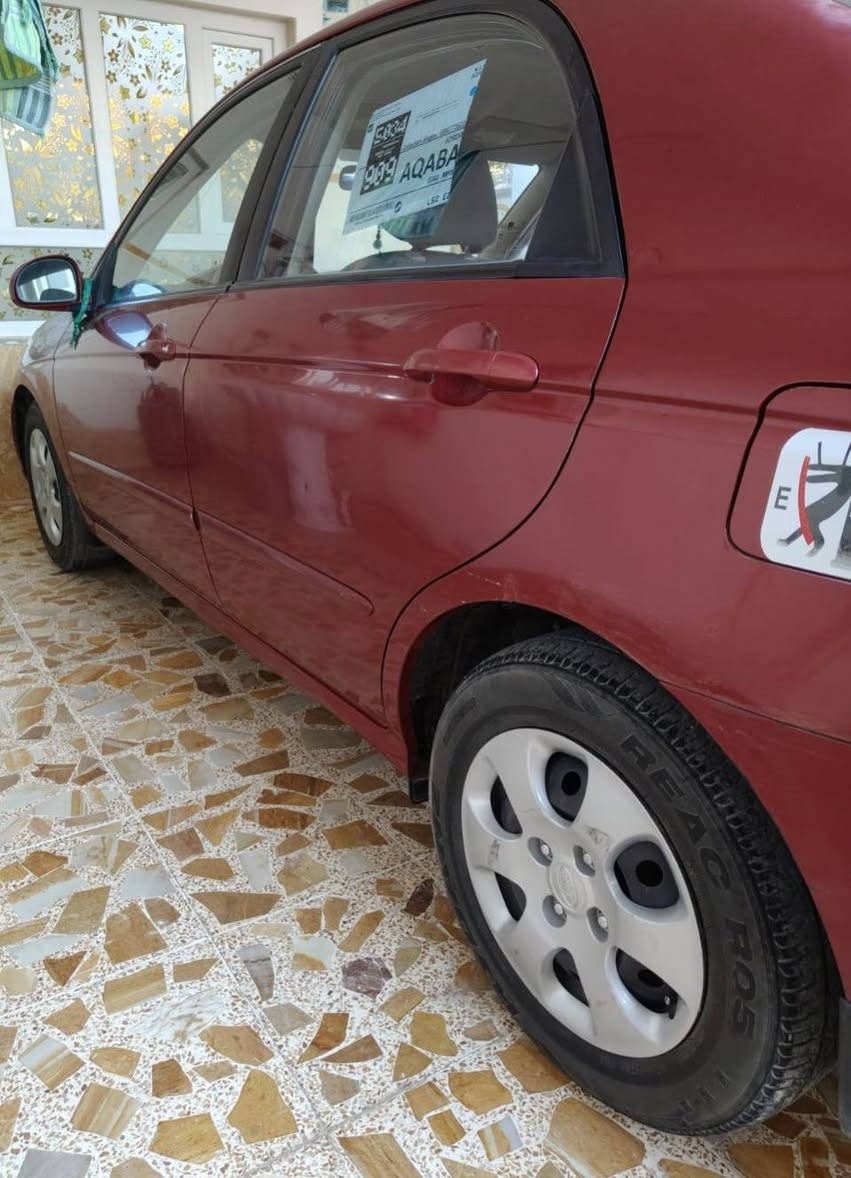 متاح للبيع سياره اسبكترا بسمي رقم نينوى بي كاربون بانزين موديل 2009 حجم محرك 20 تبريد ثلج ❄️ وتدفئة 🔥 سياره بي قطعتين بونيت رش فقط بدون أضرار بطانة سكن بي ضربه خفيفه شبرين فقط محرك معمره صوت مكينه اخرص ناعم تخم سياره كلها جديده أمامي وخلفي باتري جديده يعني دينار ماتصرف مال جناي بعد مكان سياره تلعفر سعره 88 بي مجال شي بسيط ارجو منكم إلي مو شراي لايتصل فقط لل شراي ذكرت تفاصيل سياره كلها داخل سياره مغلفة أرضي وكشنات مغلفة 
رقم هاتف آسيا ***********
رقم هاتف كورك ***********
