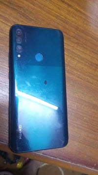 واي 9 • ١٢٨ • شاشه مبدله