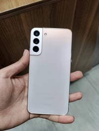 سامسونج اس 22بلاس  ذاكره 256+12مكفول من كلشي زلغ ما بي شرق أوسط دبل شر...