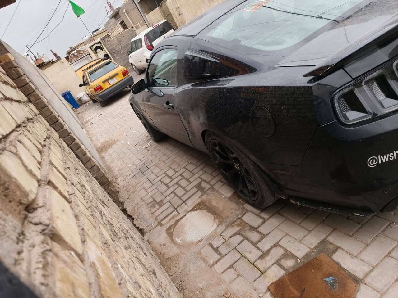 سلام عليكم
موستنك 2014
كير عادي

يرادها ترتيب 

سعر 75

***********

فقط اتصال
