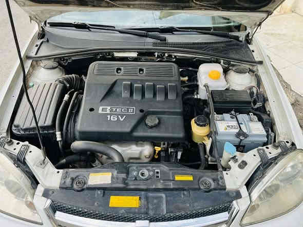 شۆفرلێت مۆدێل ۲۰۱۳ گێڕو مەکینه به شەرت دەنگ و دوکەڵی نیه گێڕ عادی بێ بۆیاخ دەعامیش بۆیاخ نیه ۱۸۲هەزار رۆویشتوه تەزرەی زۆر وردی هەیه دیار نیه، رەقم باریکە تا ۲۰۲۹ سعری 86که مێک مجال شوێن سۆران*********** أربيل
