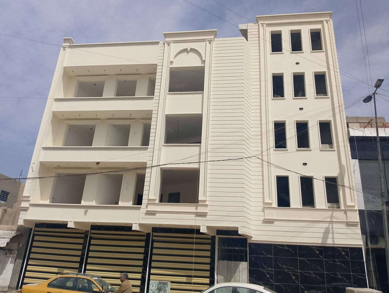 خلفه لبخ صقل ناعم اجراره نتر جص بورك تشميع وجهيات تطعيمات كوبلنات ترميمات متفرغ بالاعظميه حاليا واسعار مناسبه تسليم مهندس ***********
