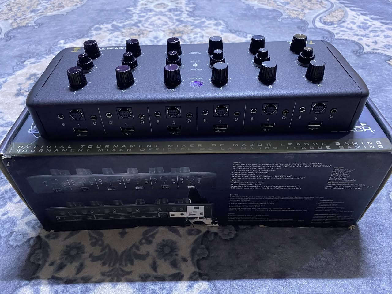 السلام عليكم
اخوان مكسر Turtle Beach Ear Force TM1 يحتوي على 6 قنوات
جديد غير مستخدم عدد 2
سعر القطعه 120 الف
متوفر توصيل🌹


**إذا كنت صاحب هذا الإعلان وتريد حذفه لأي سبب، رجاءا أرسل رسالة إلى الدعم الفني**