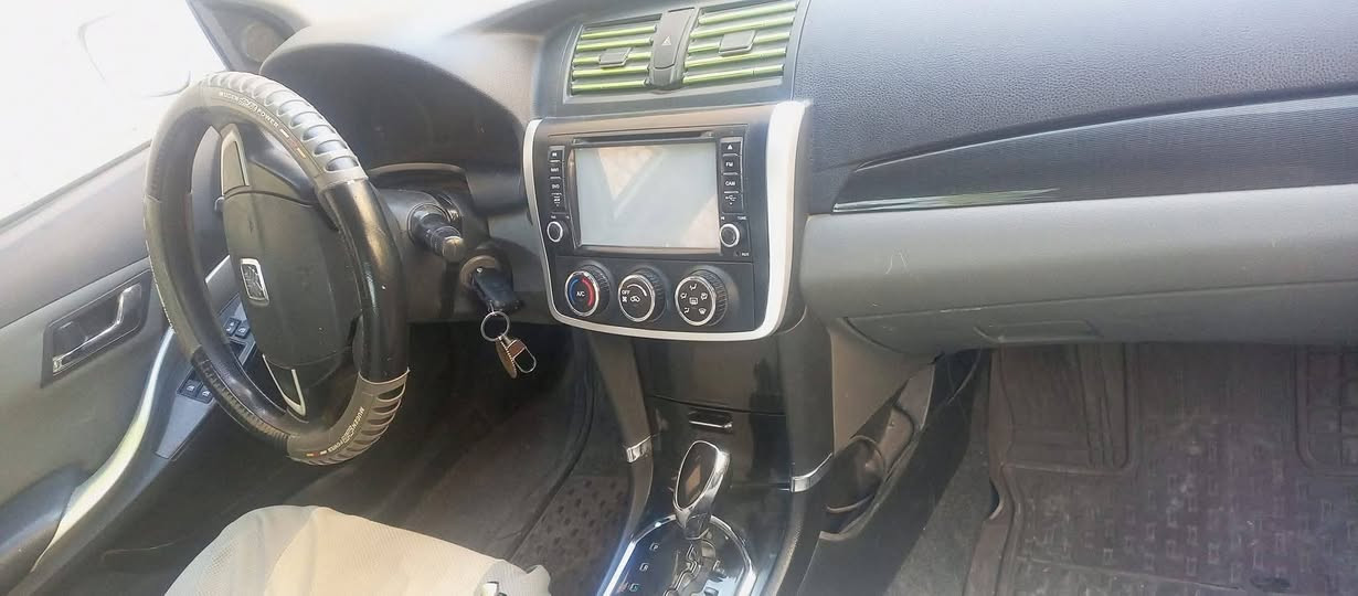 سايبا أريو موديل 2018 محرك 1800 بيكاتشو كير أوتو سنتر لك شاسه كامرة خلفيه رقم ذي قار للبيع أو مراوس بتكسي صفره الخاص مفتوح وتساب موجود /***********
