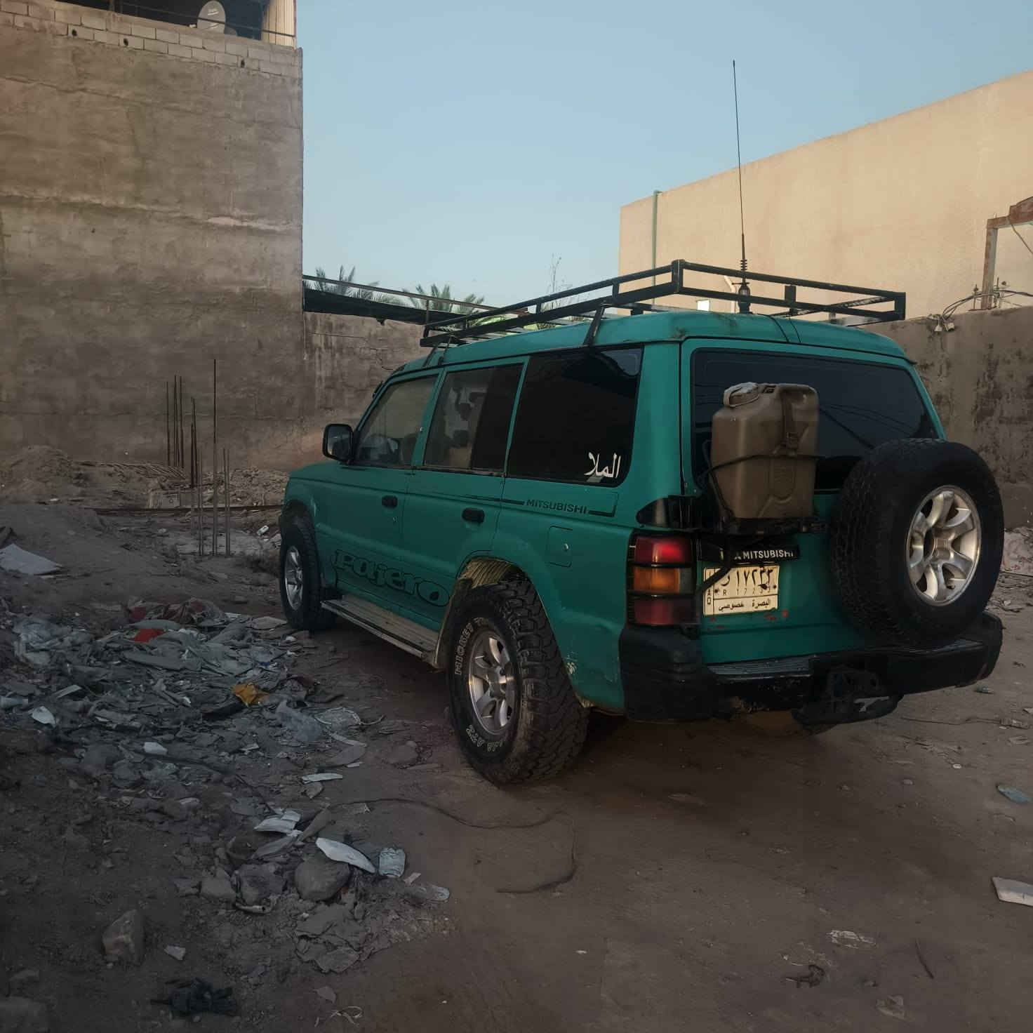 السلام عليكم باجيرو موديل 1994محرك ونجي تخم تاير حداديه جديد تبريد شغال شاشه السنويه 29سنتر لوك السعر 43وبيه مجال راعيه يريد تحويل ***********. واتساب فقط ابو الخصيب, البصرة
