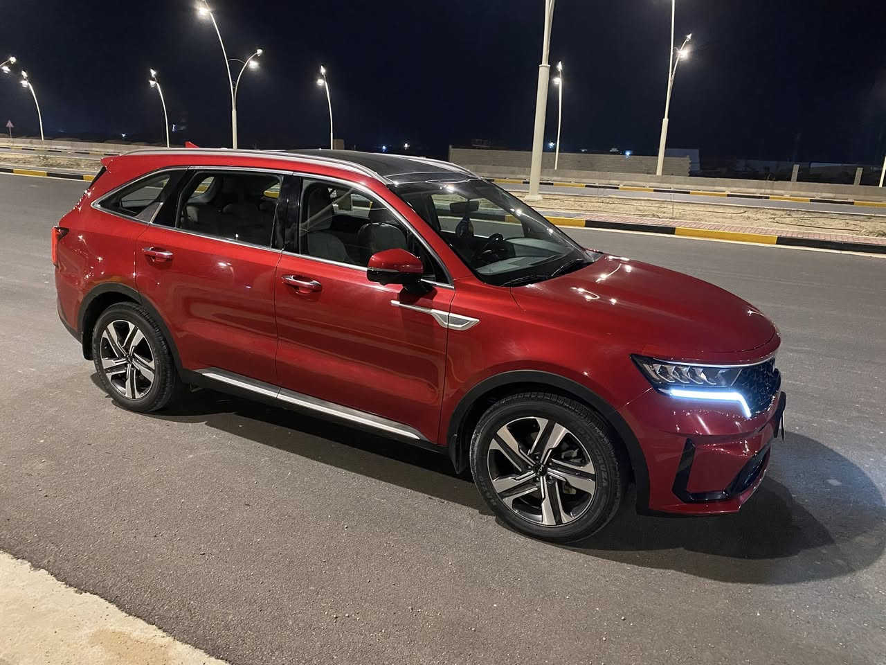 السلام عليكم
كيا سورنتو خليجي وكالة نيم 
رقم اربيل موديل 2023 باسم شركة وكالة بأسمي 
فول مواصفات واحد على واحد محرك 6 سلندر ماشية 54 الف كير ومحرك كفالة تبديل الدهن كله بالشركة 
مكفولة كفالة عامة من الصبغ والتبديل 
فقط بارد بسيط باب السكن والي ورى
تدفئه تبريد بالكشنات كامرة محيطية سبع راكب كير موس بختصار فول مواصفات 

السعر المطلوب 275$ وبيه مجال بسيط

استفسار اتصال /***********
