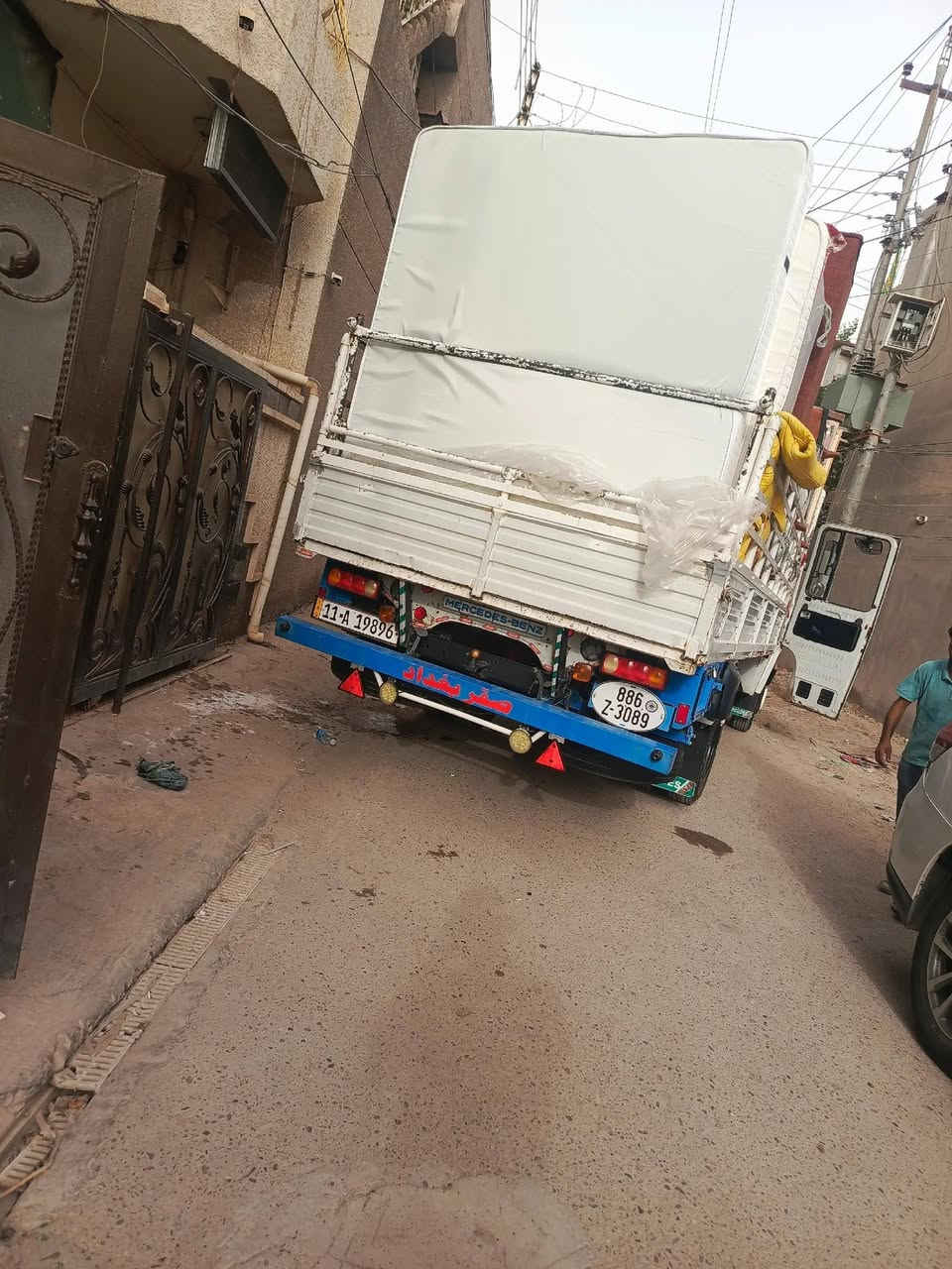 سلام عليكم عدنه سياره حمل مارسدس خرسه كبيره تشيل اغراض البيت ب اي وقت وحتى محافظات تطلع


**إذا كنت صاحب هذا الإعلان وتريد حذفه لأي سبب، رجاءا أرسل رسالة إلى الدعم الفني**