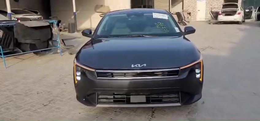 كي فور 2025 جاهز للشحن
صبغ قطعه وحده بنيد بدون ايرباك
واصل ميناء 119 بدون كمرك 
(( ترهم بكتاب شهداء ))
الاستفسار *********** 
مكانا بغداد معارض حبيبيه معرض الاحسان 
https://chat.whatsapp.com/G7Bu9tKV0YyJP6XaKmFJHF
