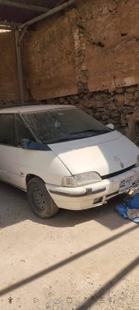 سيارة رينو فرنسي فإن صغير للبيع موديل 93 منفيست رقم كركوك مؤقت سنوية ك...