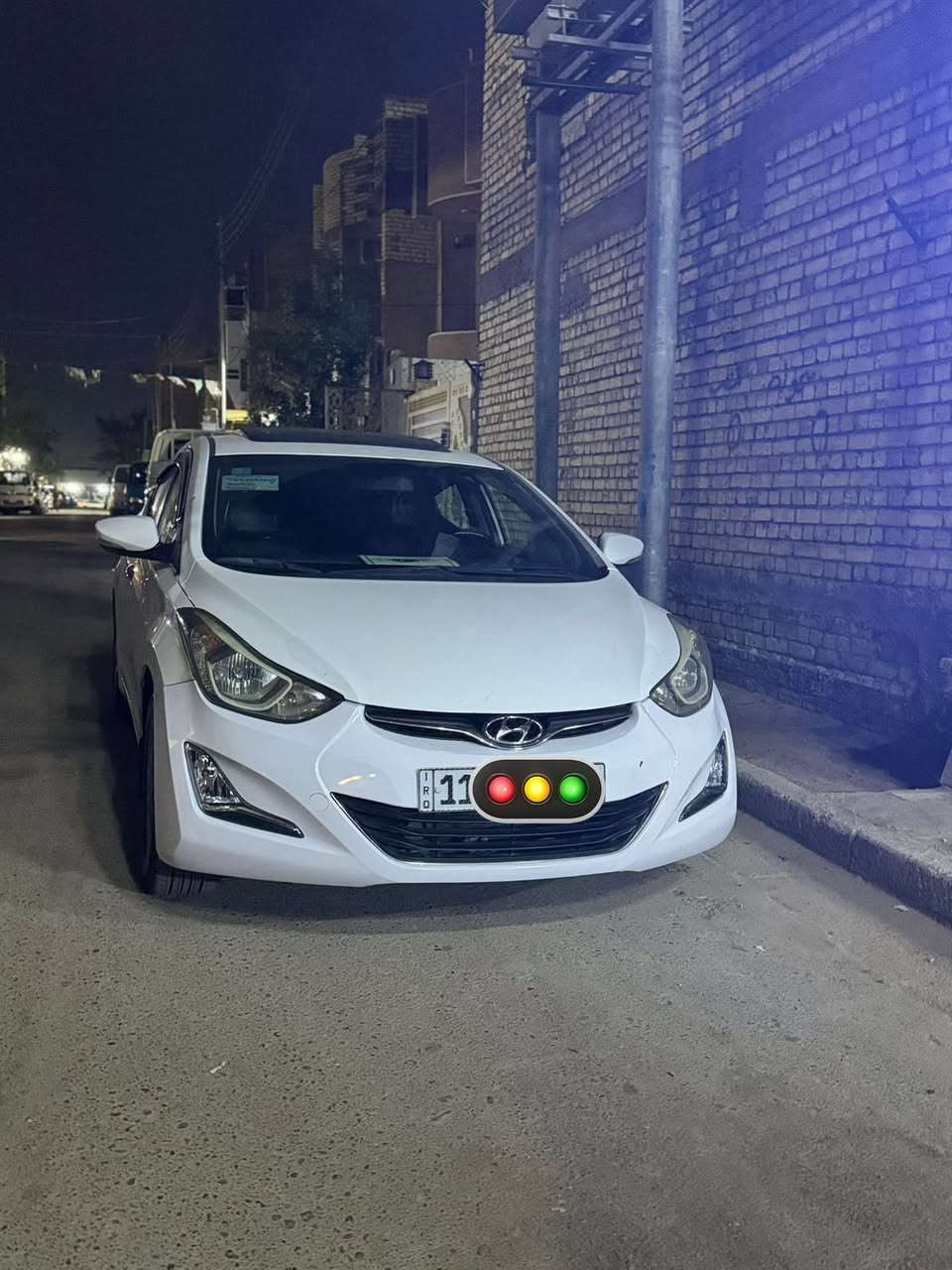 سلام عليكم النترا 
موديل 2014 خليجي GLS 
رقم بغداد الجديد باأسمي 
 فول مواصفات عدة البصمة
بيهه قطع صبغ عدا بنيد وجاملغ السايق وباب السايق وجاملغ خلفي والتكم بدون دواخل اثر تكشير وطخات 
 كشنات جلد +تدفئة
 شاشة
فتحة سقف
قطعتين تبريد
مري شفط
تحكم ستيرن +مثبت سرعة
كير محرك صدر تبريد تخم تاير كله نضيف 
السياره جاهزه دهن جديد ADINOL الماني 
110 بيها مجال بسيط 
مكان بغداد 
الشراي يتصل على رقم 
***********
سونارها موجود
