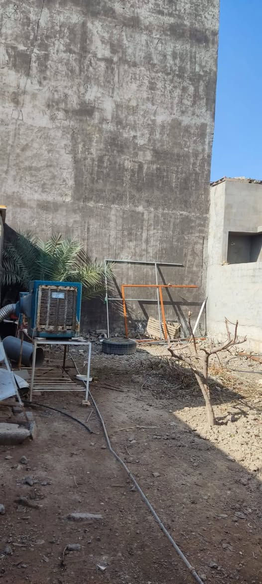 من رخصة الادمن
قطعه ارض للبيع طابو زراعي
مساحه 100 متر واجهه 7وربع
موقع تحرير خلف معهد تقني 
ثاني قطعه بصف ركن 
عرض شارع 45متر 
للاستفسار اكثر اتصال عل رقم ***********
