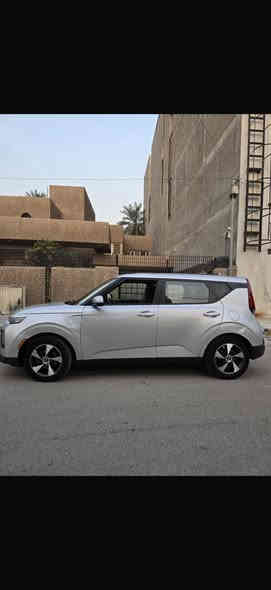 للبيع كيا سول ٢٠٢٠ وارد امريكي
ضرر  بالعراق بابين السايق و خلف السايق و الجاملغ الامامي ضرر خفيف
ماشية ٦١ الف ميل
المحرك 2000 دوش 
فول تحكم ستيرن ، مانع انزلاق 
كير ، مكينة ، تبريد مكفولات.
المكان بغداد - الكرادة 
السعر 120 ورقه 
الرقم : ***********
