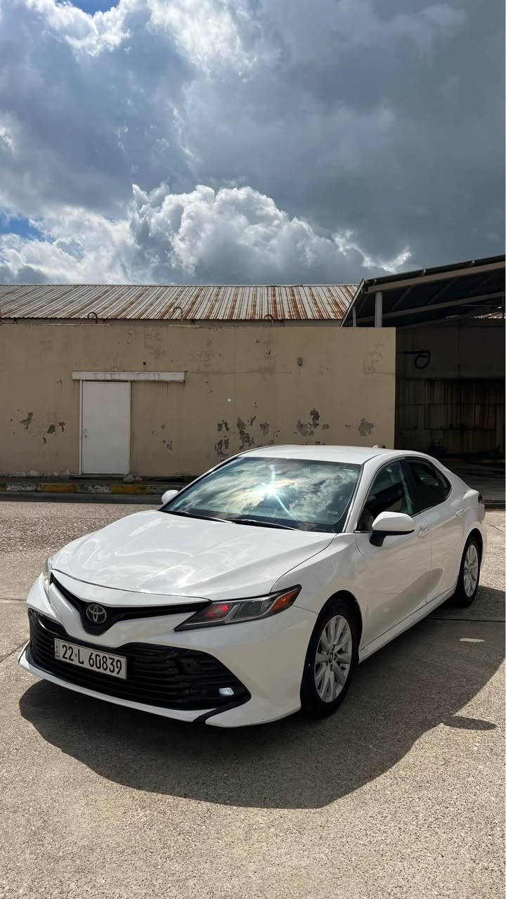 Toyota Camry 2019
تويوتا كامري ٢٠١٩
مواصفات LE

ماشية 140,000ميل
مكينة ٤سلندر حجم ٢.٥لتر

ضرر السيارة جملوغ شبر بوند صبوغ
 بدون دواخل و ايرباك
مكفولة من كير و محرك وكهربائيات

ب  سعر (168$) ورقة و بيها مجال للطيبين

مكان السيارة
 عقره
*********** اكر, نينوى
