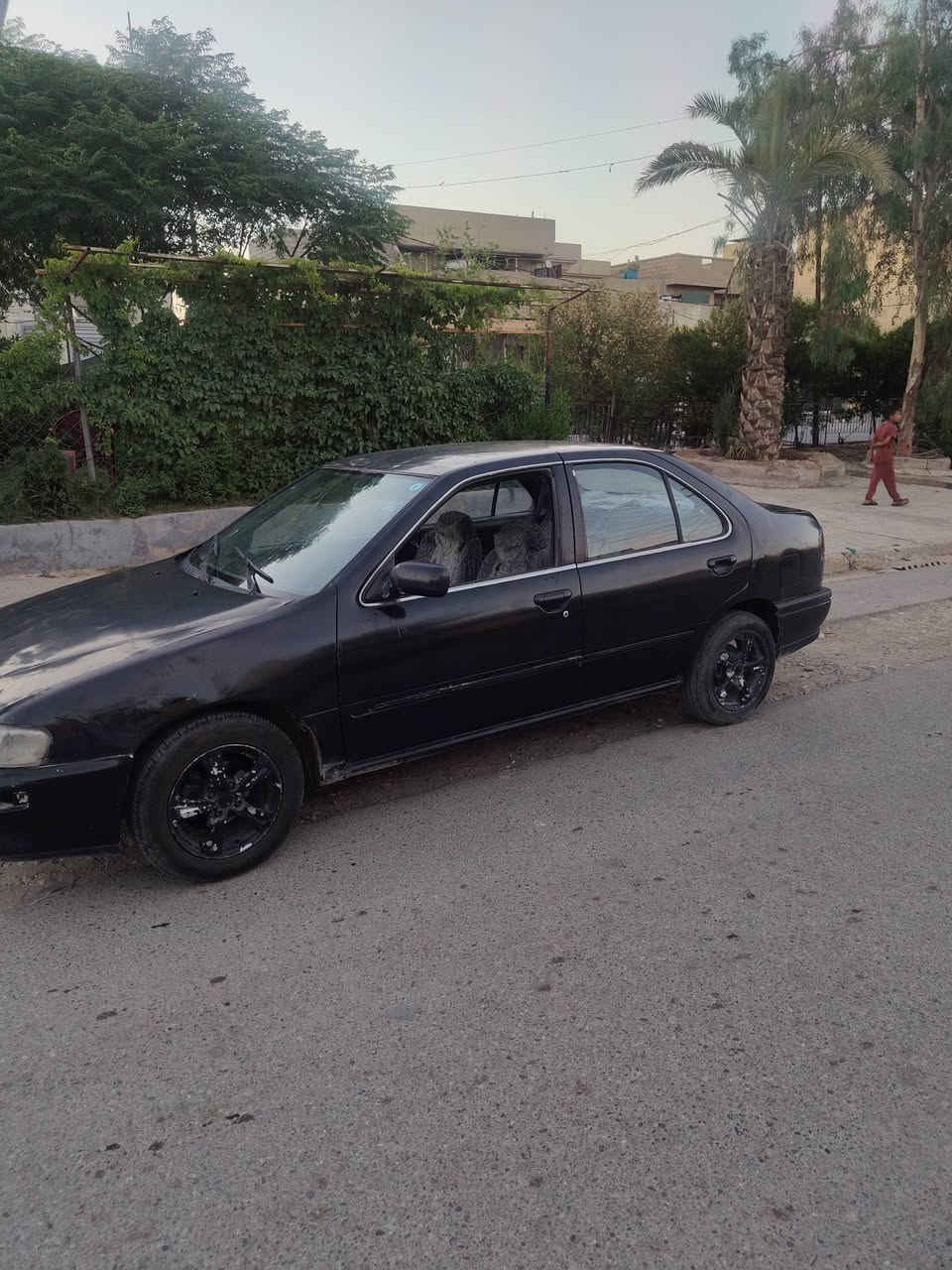 نيسان للبيع صني موديل 94سنويه جديده بسمي اني الشرعي محرك 16كير توماتيك مكان السيارة موصل
***********
