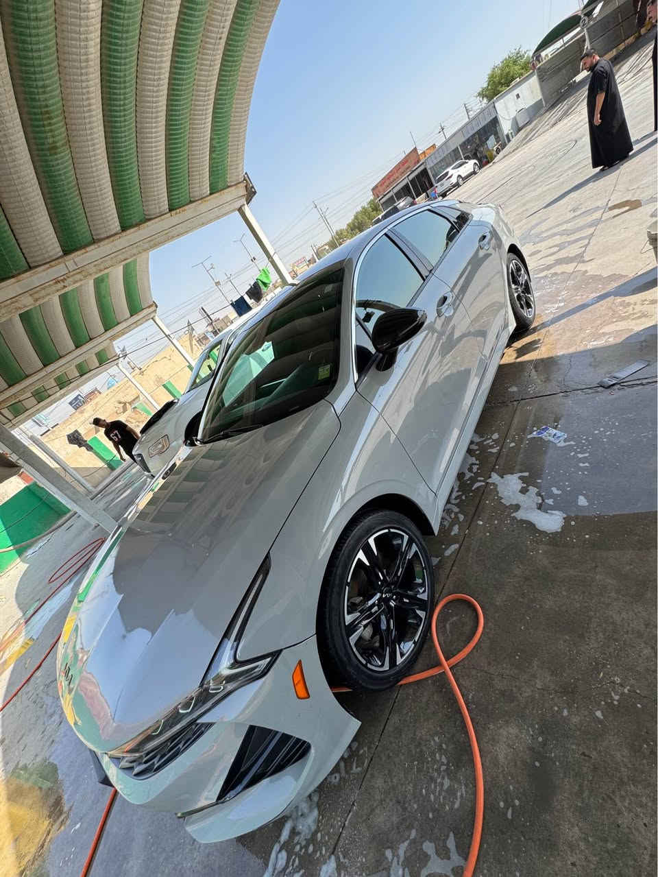 سلام عليكم البيع سياره k5 مديل 22 فول مواصفات lien GT

بصره حره تحويل حادث الخشم البنيد وبل عراق صار بيها صبغ  شويه الباب ومن الجاملغ اثر شخط  السعر 183 رقم التلفون *********** البصرة, العراق
