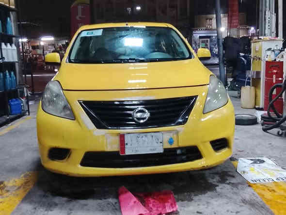 السلام عليكم سياره سني 2014 هندي كير عادي مكينه وكير وتبريد تخم تاير نضاف خير من الله سياره خليجي شركه العامه السيارات رقم نجف سياره مشروع وطني السعر 75 وبيهه مجال حك الجيه مكان السياره بغداد الامين رقم ***********
