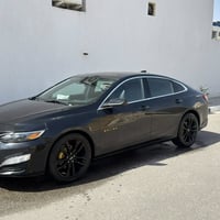 سلام وعليكم ماليبو2024  ماشيه25 ميل وارد امريكي فقط بنيد صبغ  حره مشرو...