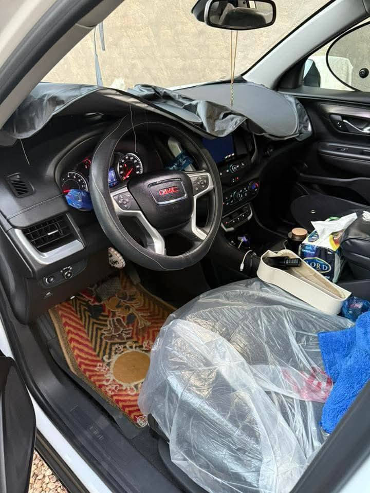 جمسي تيران 2022 رقم اربيل
محرك 1500 تيربو اقتصادي وقوي
ماشية 42 ألف ميل سنوية لل2029
✔ تدفئة كشنات
✔ ستيرن هيتر
✔ كشنات أمامية كهربائي
✔ كاميرا خلفية
✔ رادار أمامي
✔ بصمة أبواب
✔ شاشة كبيرة
حادثها جدا بسيط
صبغ جاملغ امامي وجزء من البنيد فقط
مكينة وكير بدون أي ضرر – مكفولة
📍 الموقع: كربلاء السعر 178 وبيها مجال
📞 اتصال أو واتساب:
***********
***********
