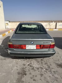 من رخصه الادمن بي ام دبليو 535 مفتوح موديل 1991 السياره خير من الله كي...