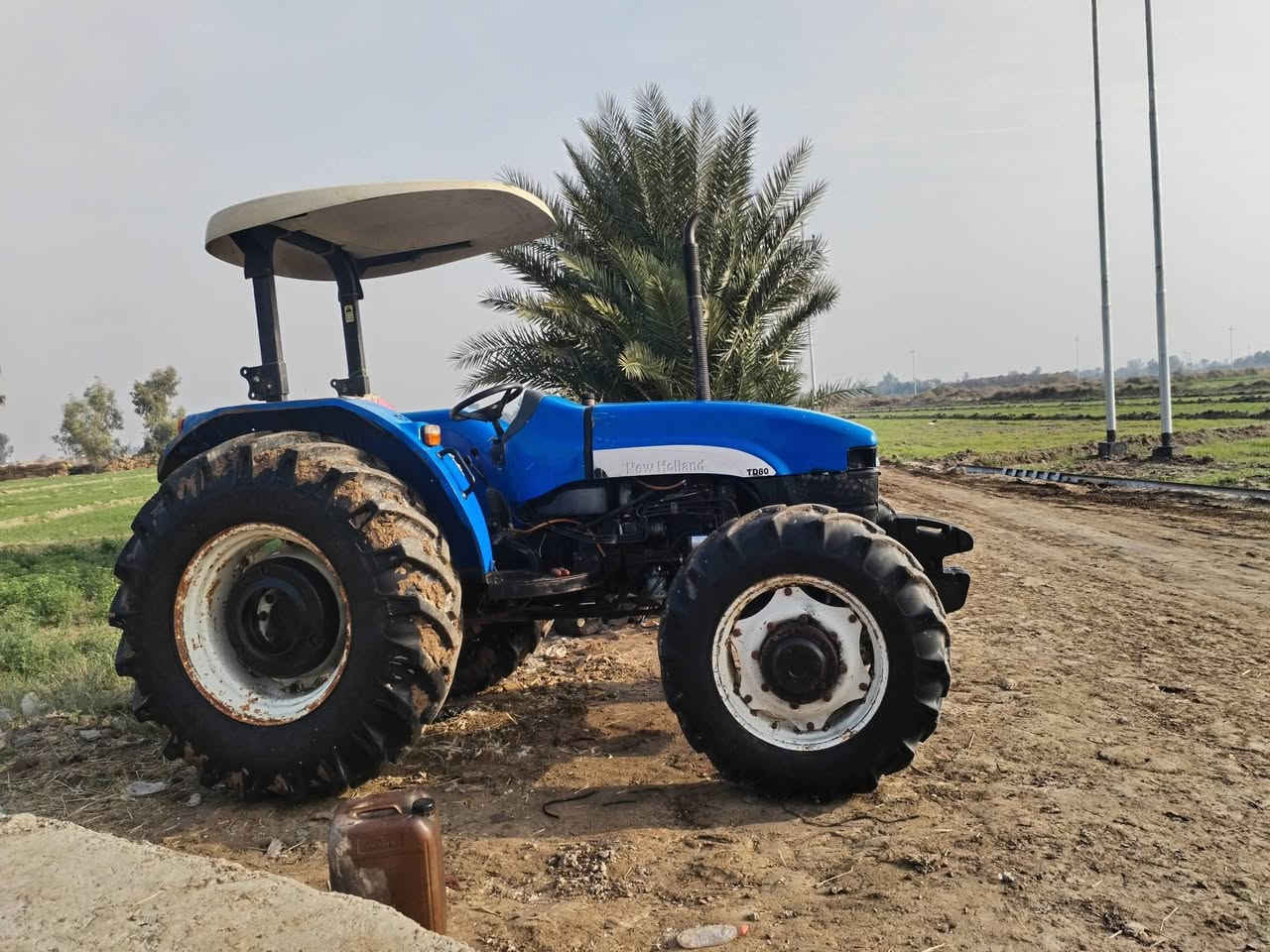 سلام عليكم ماكينه للبيع  موديل 2011  رقم قادسيه رقم انكليزي بعد ما مستلمينه وراها معدلان مكان الديوانيه  الاستفسار على الرقم  ***********
