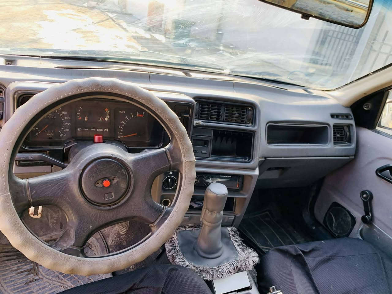 سلام وعليكم سياره فورت اسييره موديل 1990مشروع وطني كهربايات كلا شقال محرك بي بخار تايرات جدد سياره حلوه للستفسارالسعر 18وبي مجال              ***********
