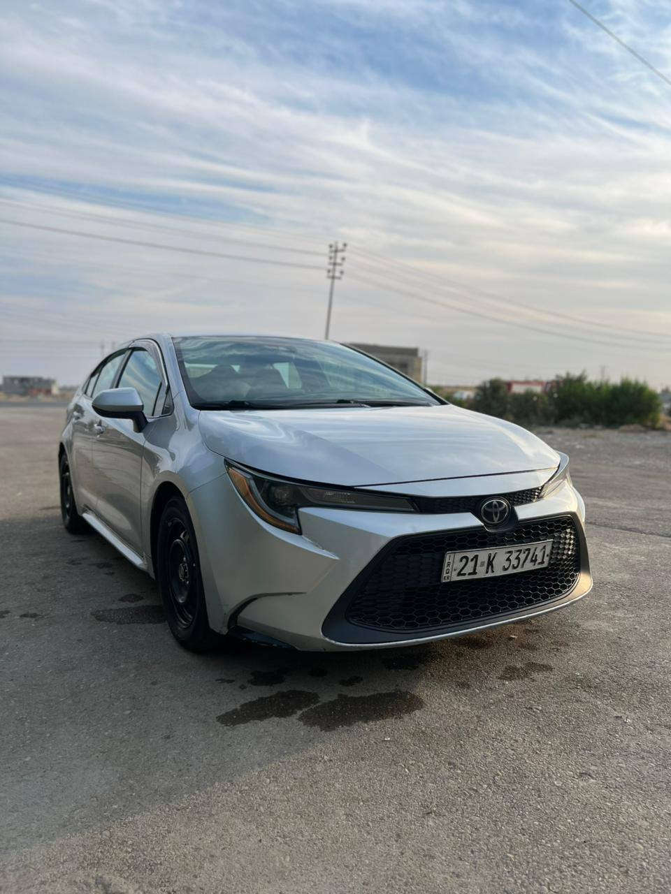 كورلا موديل 2021 وارد امريكي ماشيه 117 km حادثها جامرلغ الخلفي مرجع بارد ومضروب كلير بدون ايرباك السعر 152 رقم الهاتف ***********
