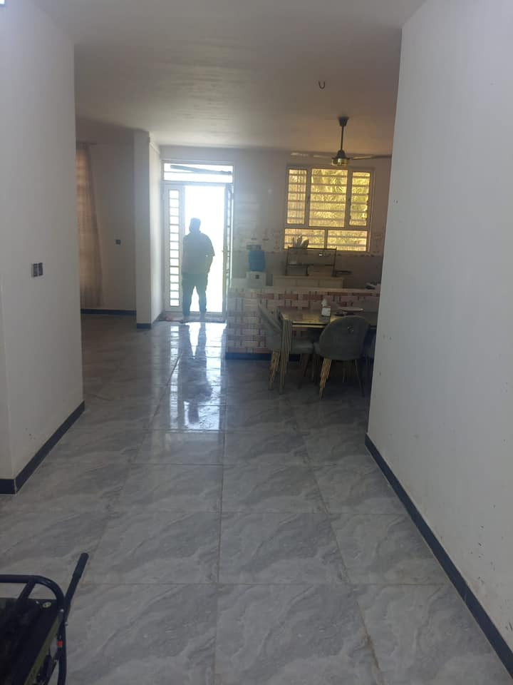 دونم واجه 12 ونزال 211 بيت جديد مي كهرباء متوفر جميع خدمات اليوسفية بئر حمام شارع الثالث رقم ***********
