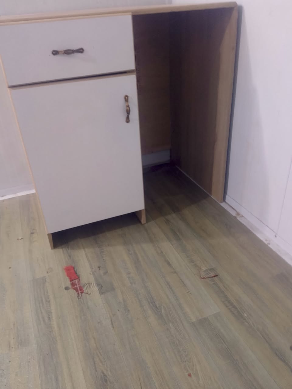 جديد باكيت جديد ما مستعمل***********
