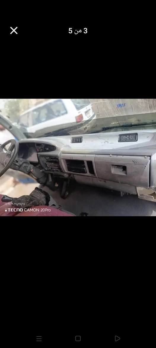 السلام عليكم
كيا حمل سامسونك ادوات بدون رقم  محرك گير  اكسل كله شرط حيل نظيفة سيارة مال شغل السعر 20 ورقة وكما موضح بالصور ***********

