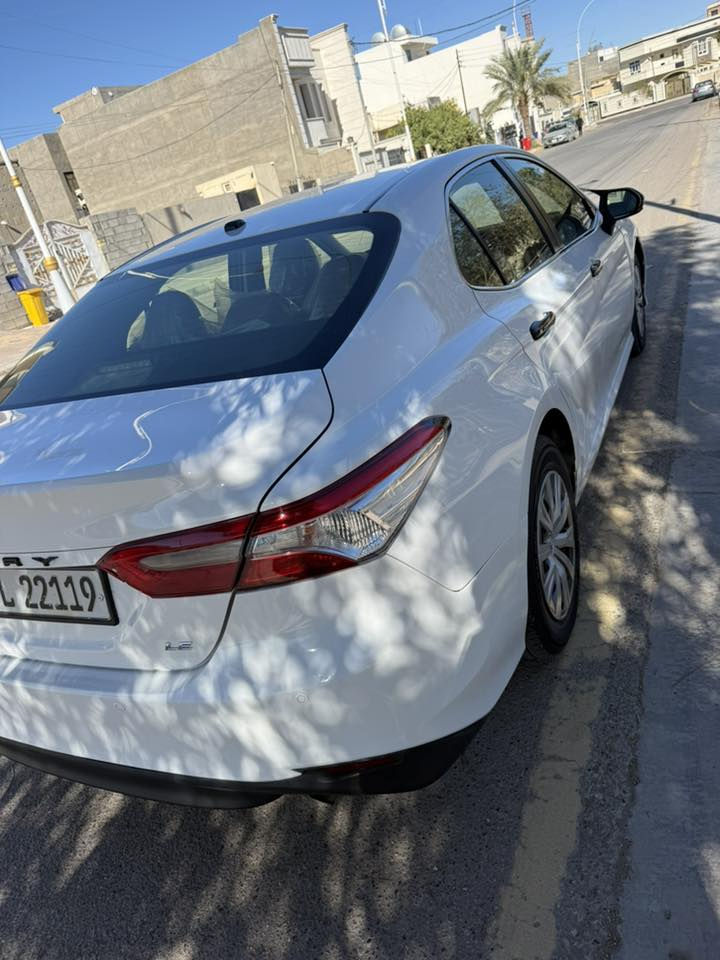 تيوتا كامري 2020
بانزين ياباني اصلي 

le

خليجي السياره كفاله عامة جديدة بمعنى الكلمة 

من صبغ وبارد ورصعات 

عدا كرت بسيط جدا 

ماشية 147 

رقم سليمانيه وتحويل مباشر 

مكان السياره الرمادي 

السعر 192 وبيها مجال 

***********
